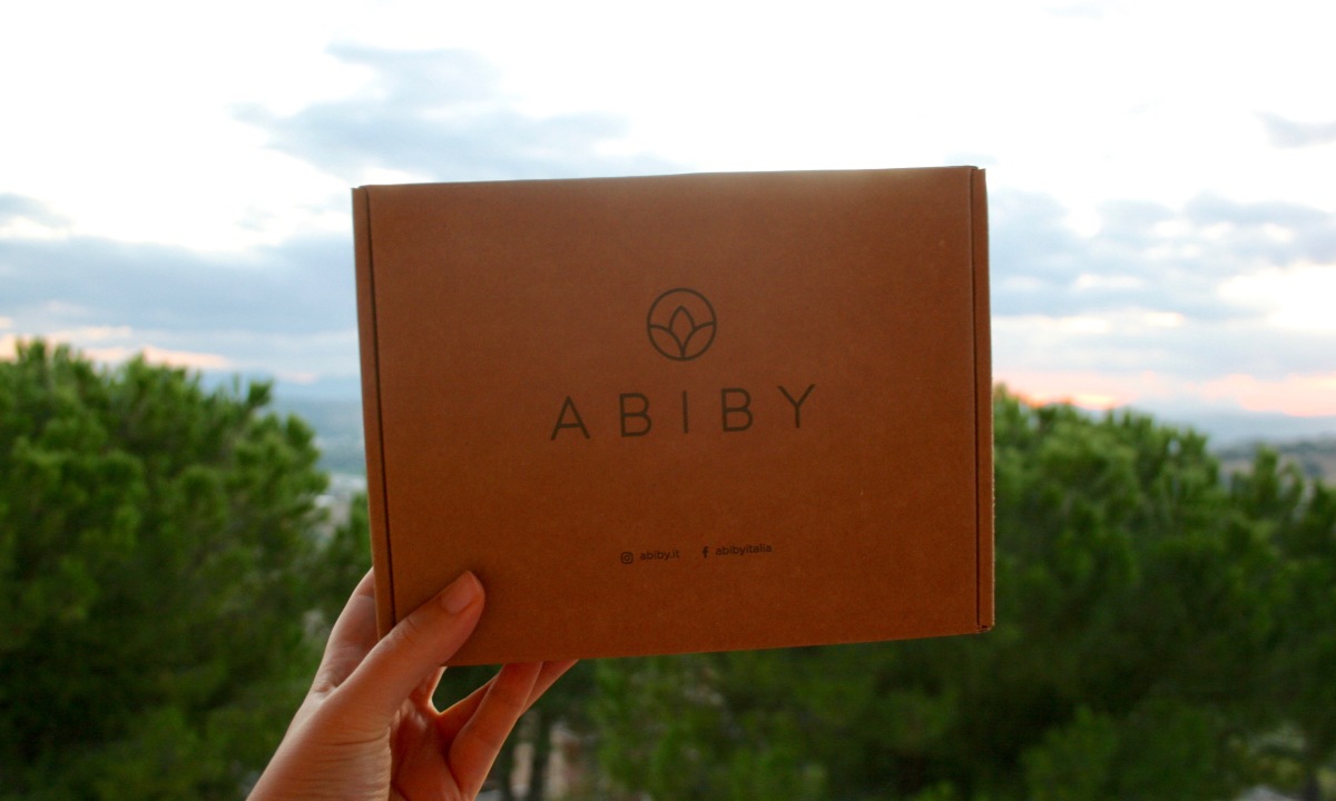 Beauty box Abiby a solo 1 euro (con 90 euro di prodotti viso, corpo,  capelli) - scontOmaggio
